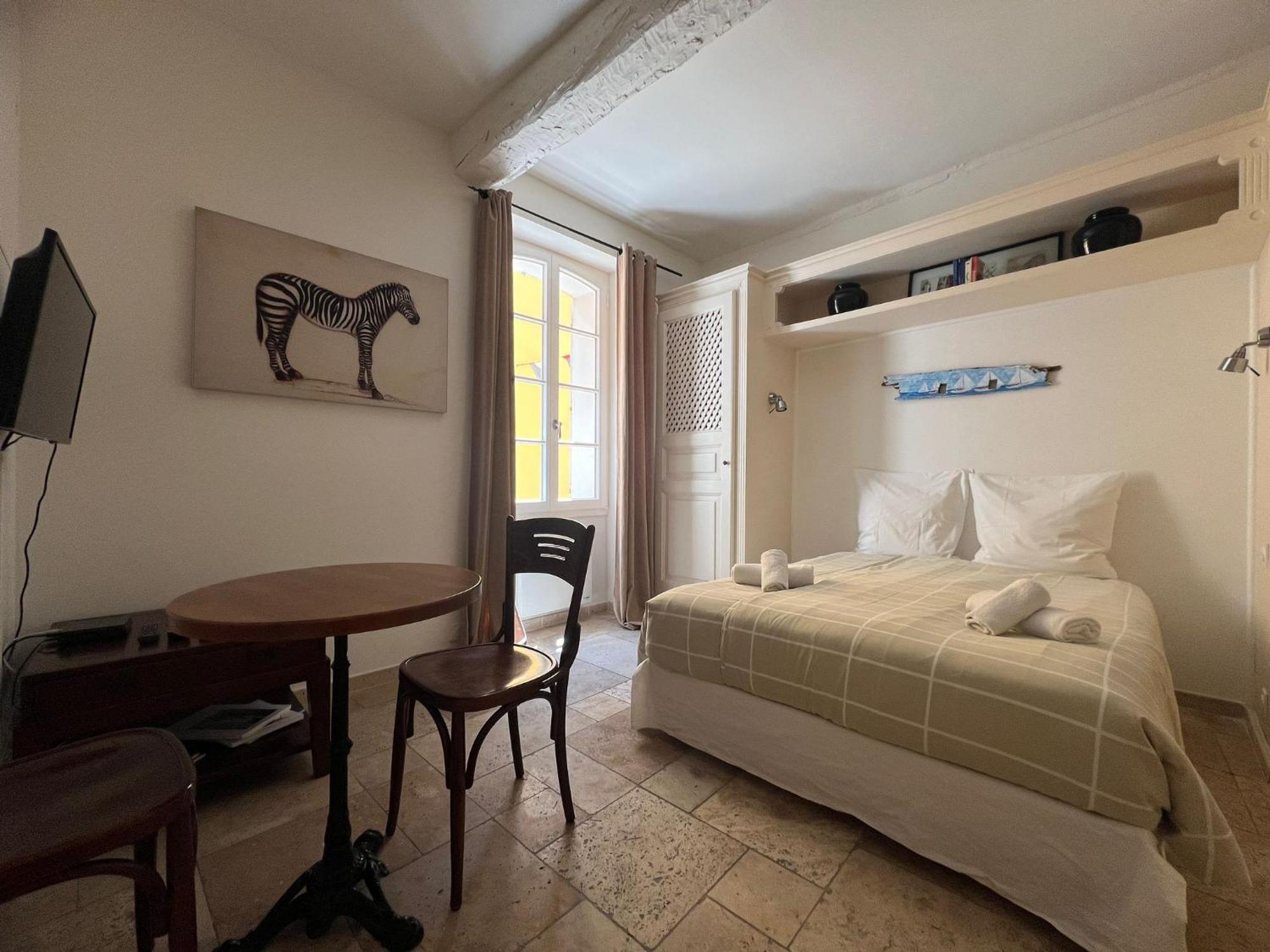 Maison Saint-Tropez Buitenkant foto